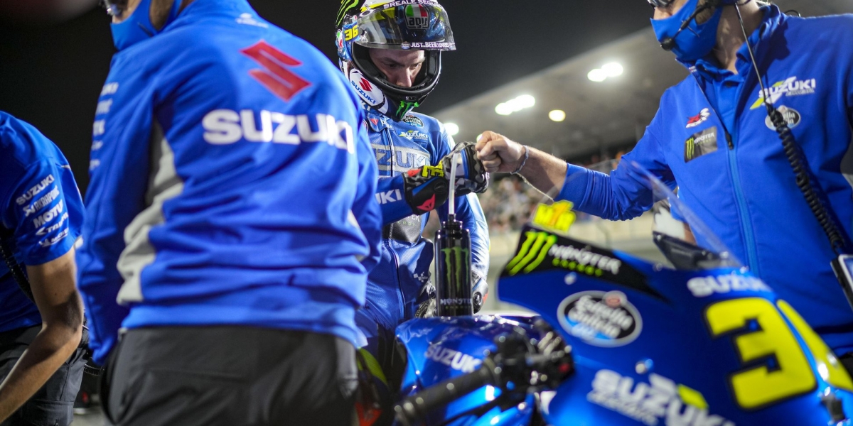直線底不講武德,SUZUKI耗子尾汁!Joan Mir:我知道最後一彎後面有兩台兇巴巴的DUCATI!