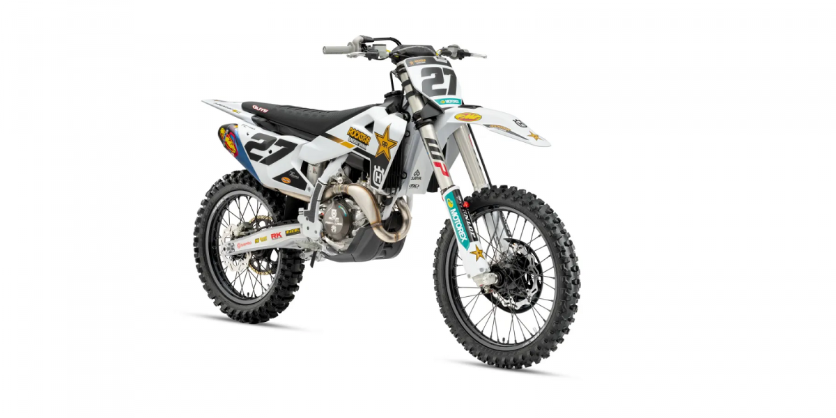 加價新台幣4萬元,換上更頂級的配備及電控系統!廠車版本Husqvarna FC450正式發表