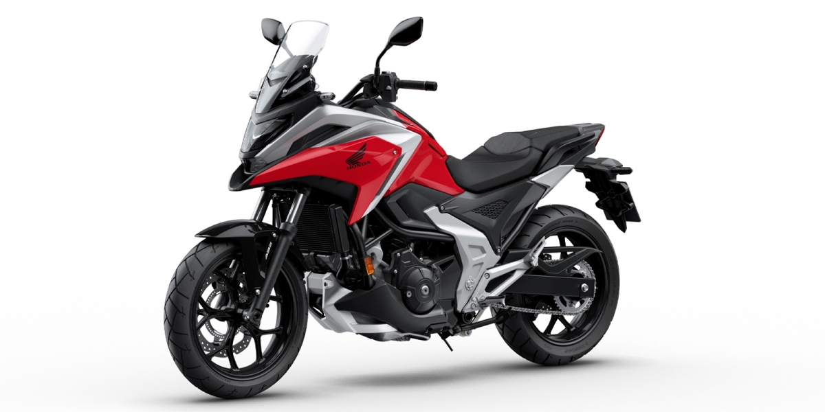 戰鬥新外觀、座高降低電控升級。2021 HONDA NC750X 正式登場