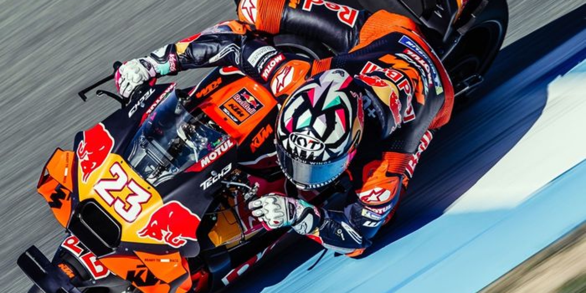 車爆改也沒比較快？Enea Bastianini：那問題就出在人身上了... ...