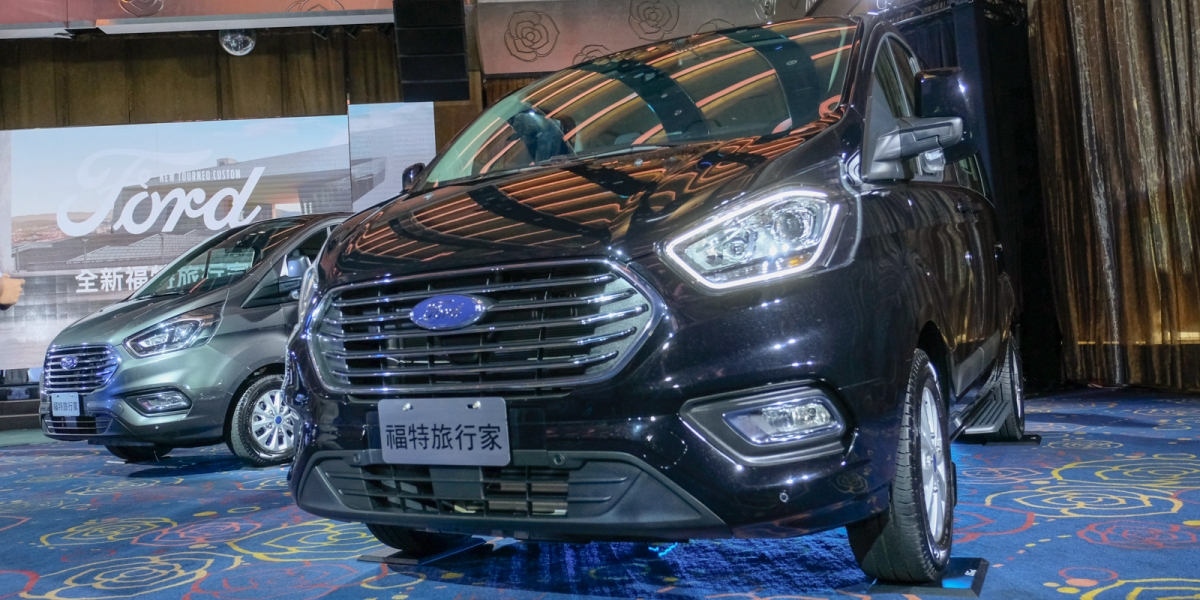 129.9萬元 入手九人座!Ford Tourneo Custom Kombi全新登台