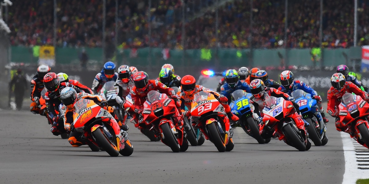 參賽年齡上修!MotoGP賽會規則調整