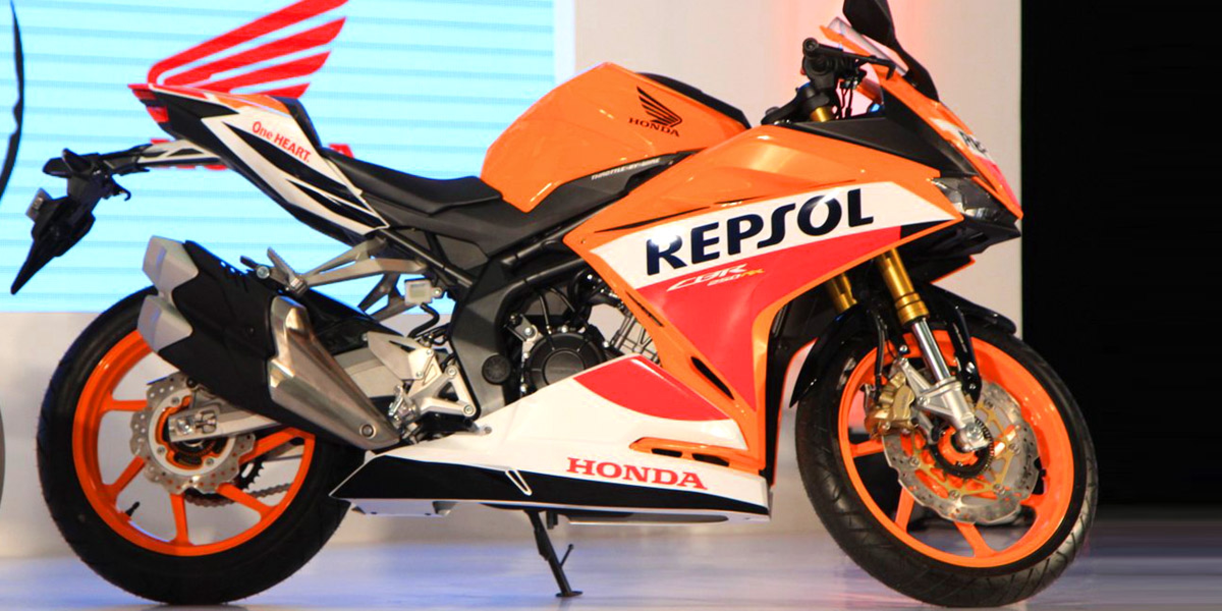 全球限量1,000台!HONDA CBR250RR REPSOL Edition經典現身