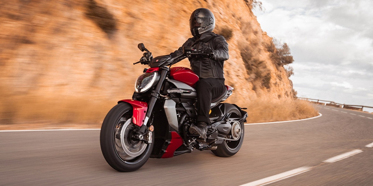 全新 XDiavel V4:Ducati 的終極 Sport Cruiser