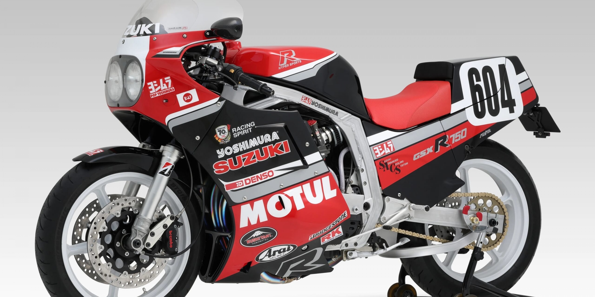 致敬 80 年代賽道榮耀 1986 年辻本聰賽車：Yoshimura GSX-R750 完整修復車即將開拍
