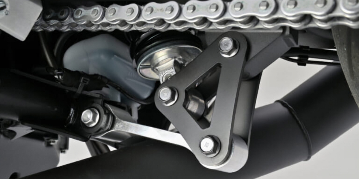 只要不到台幣兩千元！讓經典 F 風采更親民，Daytona 為 HONDA CB1000F 推出專用降車身連桿
