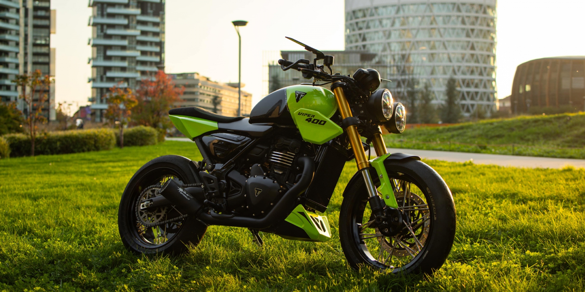 Speed 400 變身暴力小青蛙！全球唯一 Triumph Viper 400 義式改裝，致敬 Speed Triple 經典雙燈