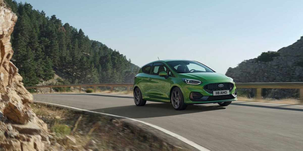 Ford Fiesta小改款擁有48V!LED矩陣式頭燈上身 ST性能表現更好!