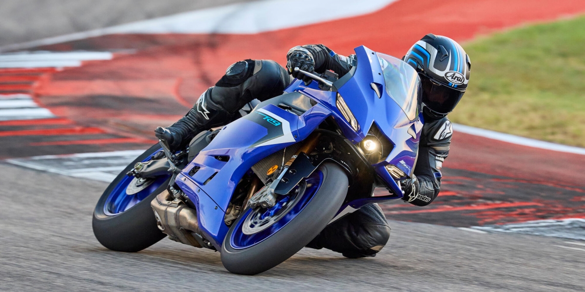 119匹馬力、KYB全可調懸吊、空力套件!2025 Yamaha YZF-R9 售價40.2萬台幣海外發表