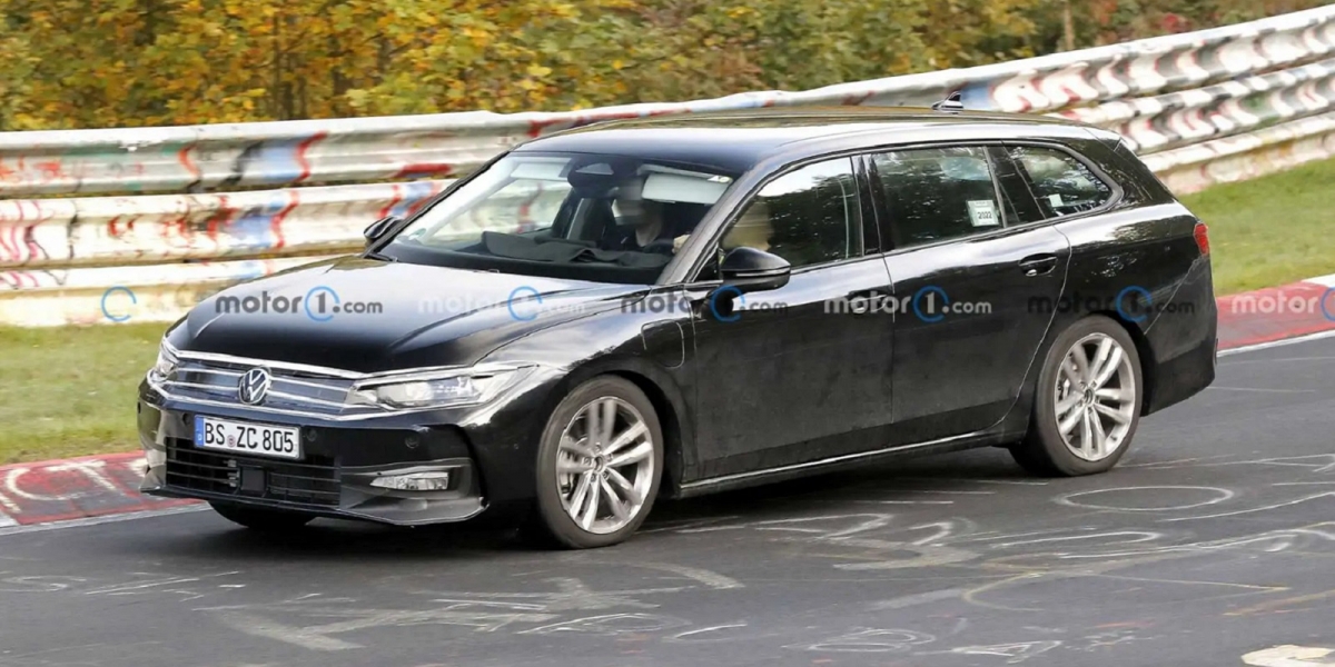 PHEV油電混合動力、旅行車型齊上身!2023年式Volkswagen Passat間諜車照曝光