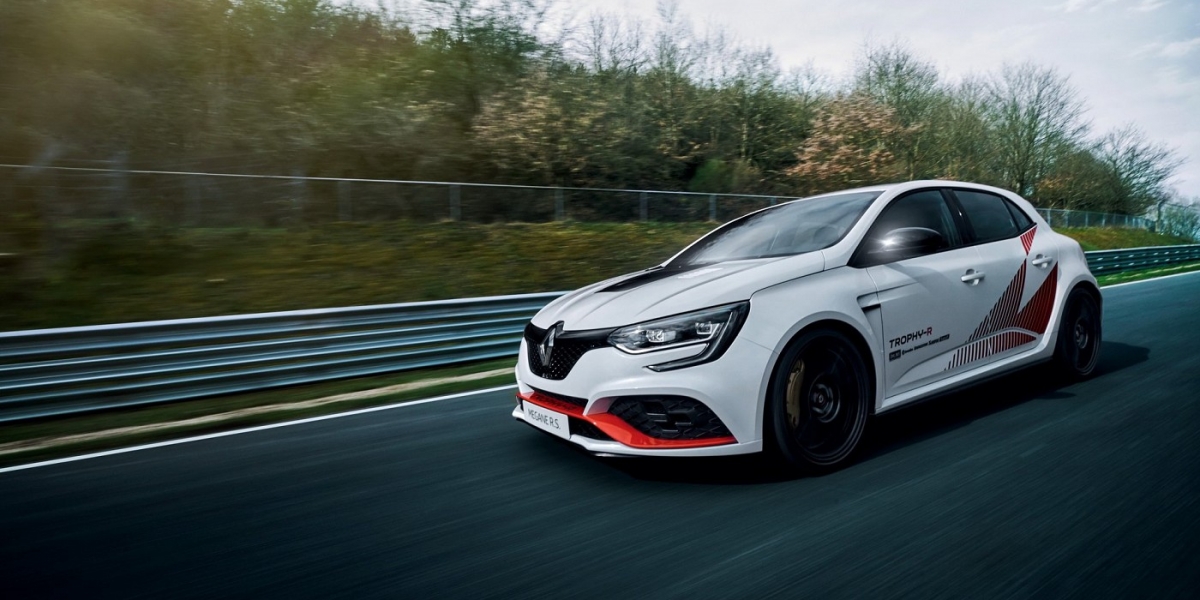 Renault Megane RS Trophy-R創下紐北最速7分40秒1新紀錄