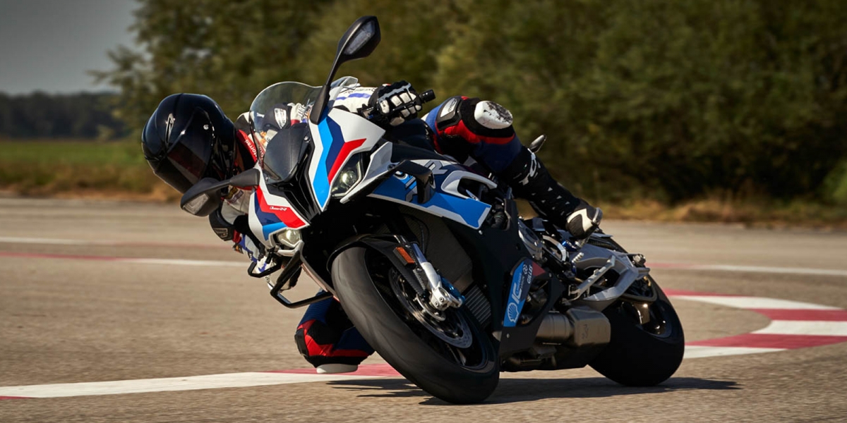 BMW M 1000 RR明年參戰WSBK,BMW新增兩隻衛星車隊!