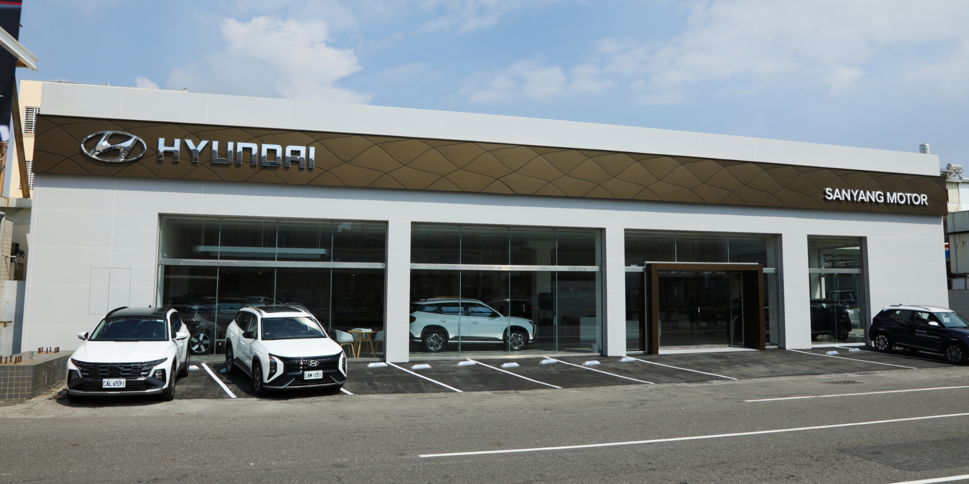 HYUNDAI東台南展示中心全新開幕！提升南台灣顧客全方位用車體驗