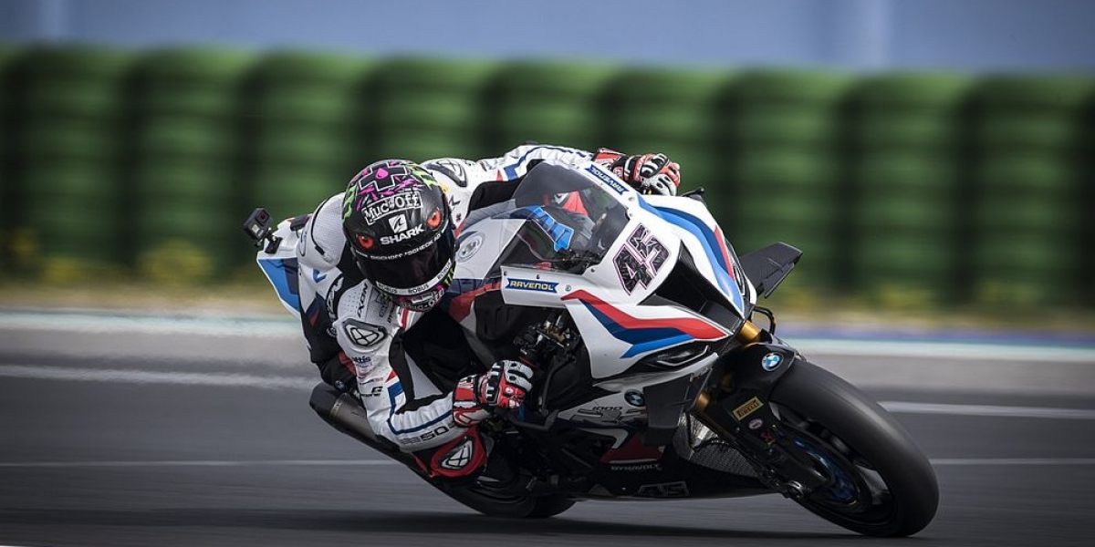 我不是來練車的!Scott Redding:騎BMW需要有耐心,但我沒那種東西!