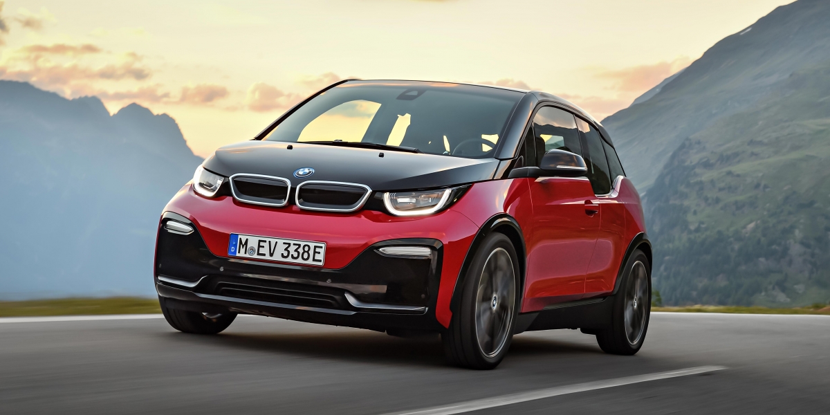 不只Tesla很快,BMW i3s打趴Dodge Charger?