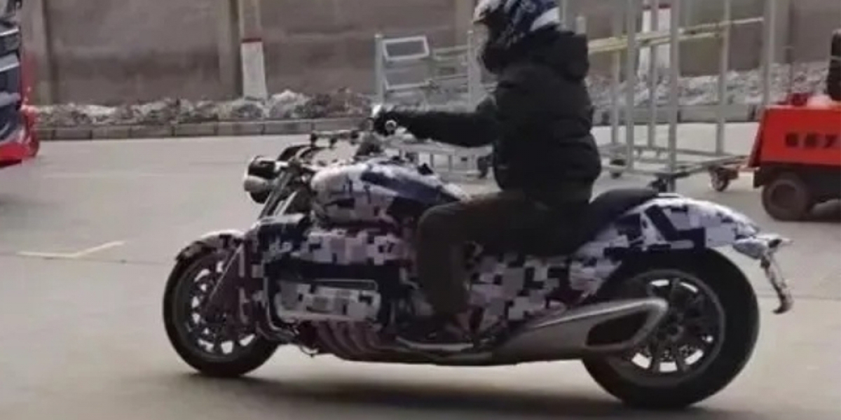 中國車廠的異想天開 長城汽車旗下首款機車就直上八缸?