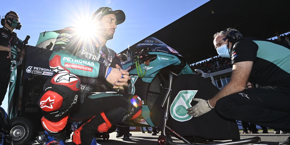 速度、輪胎、電控都是問題!Andrea Dovizioso:正面一點的想,還好明年我不會再騎到這版本的車!