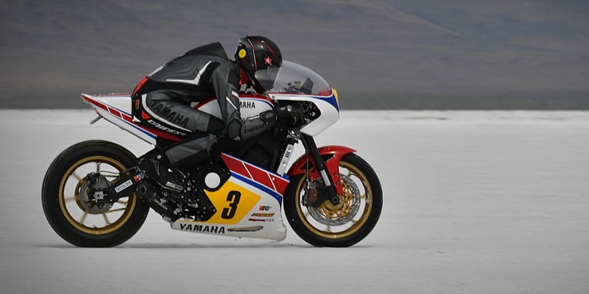 YAMAHA Yard Built 改裝計畫。復古仿賽版XSR 900 by JPD