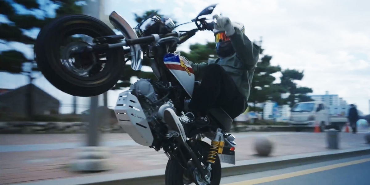 孤輪特技猴!HONDA Monkey 125「DONKEY MK1」 by.Deus Ex Machina and Crazy Garage