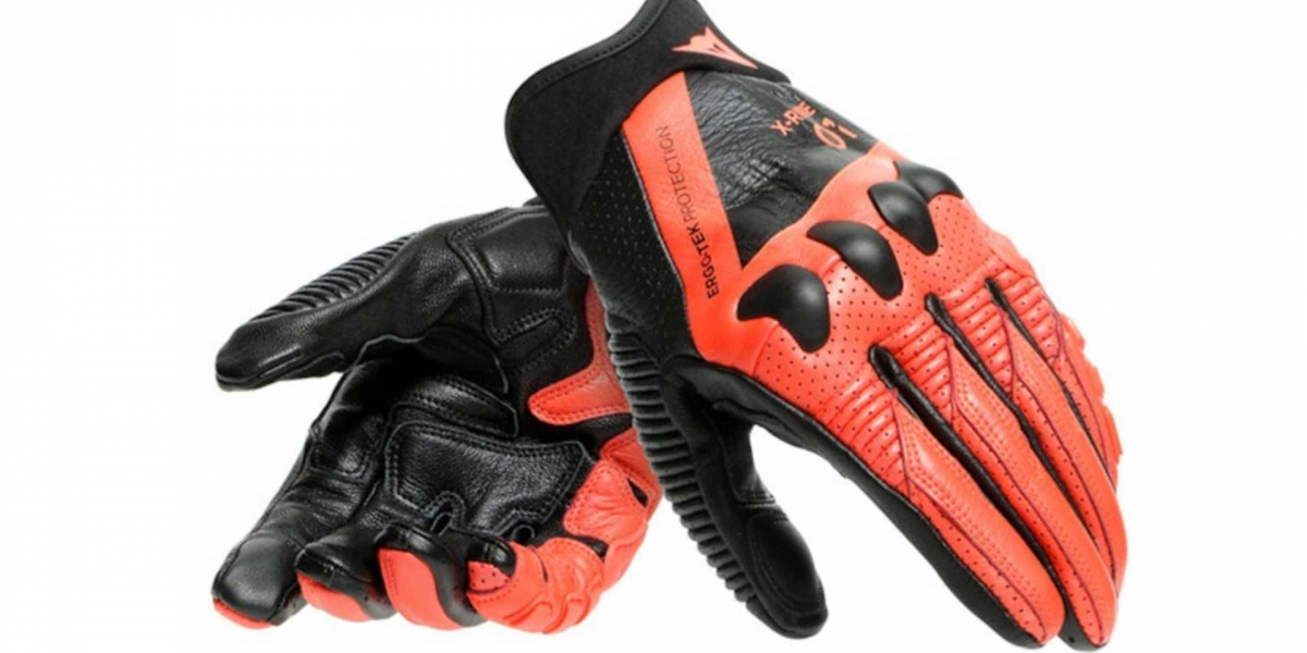 舒適又安全的通勤手護。Dainese X-Ride 山羊皮手套