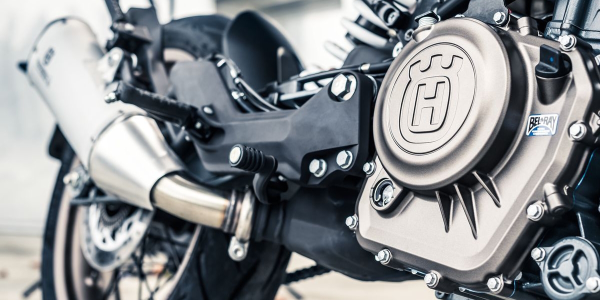 邪魔歪道還是新手友善?Husqvarna 401系列將導入自動離合器