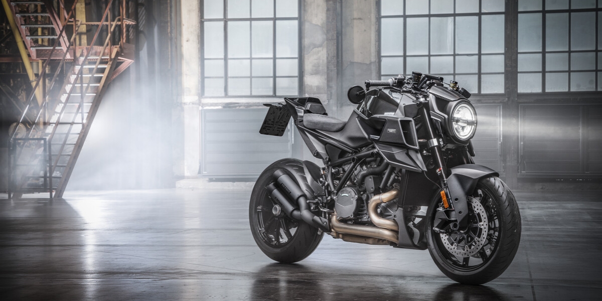 小心!暗黑奢華猛獸即將出閘 THE BRABUS 1300 R EDITION 23 預購登場