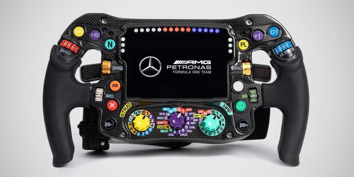 夢想座艙,觸手可及!Sim-Lab Mercedes-AMG Petronas F1 賽車方向盤