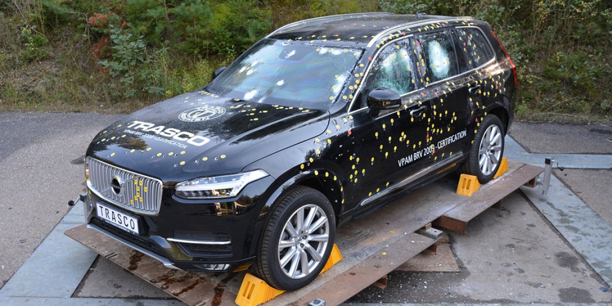 AK47沒在怕!Volvo XC90 Armored原廠防彈車