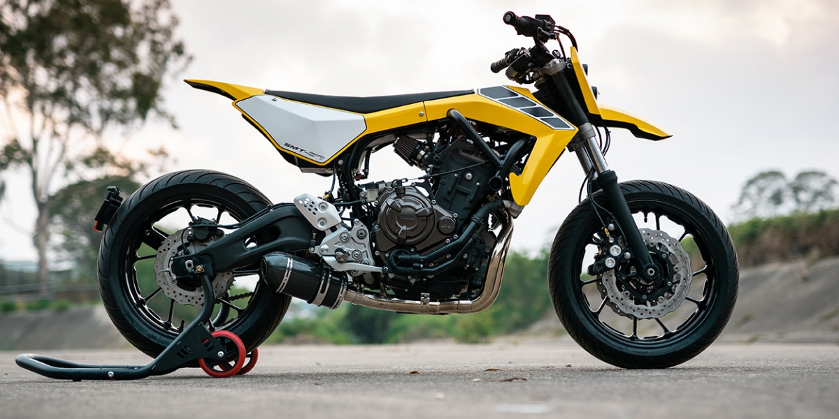 MT兄弟滑起來!YAMAHA MT-07 SUPERMOTO by Andrew Stagg