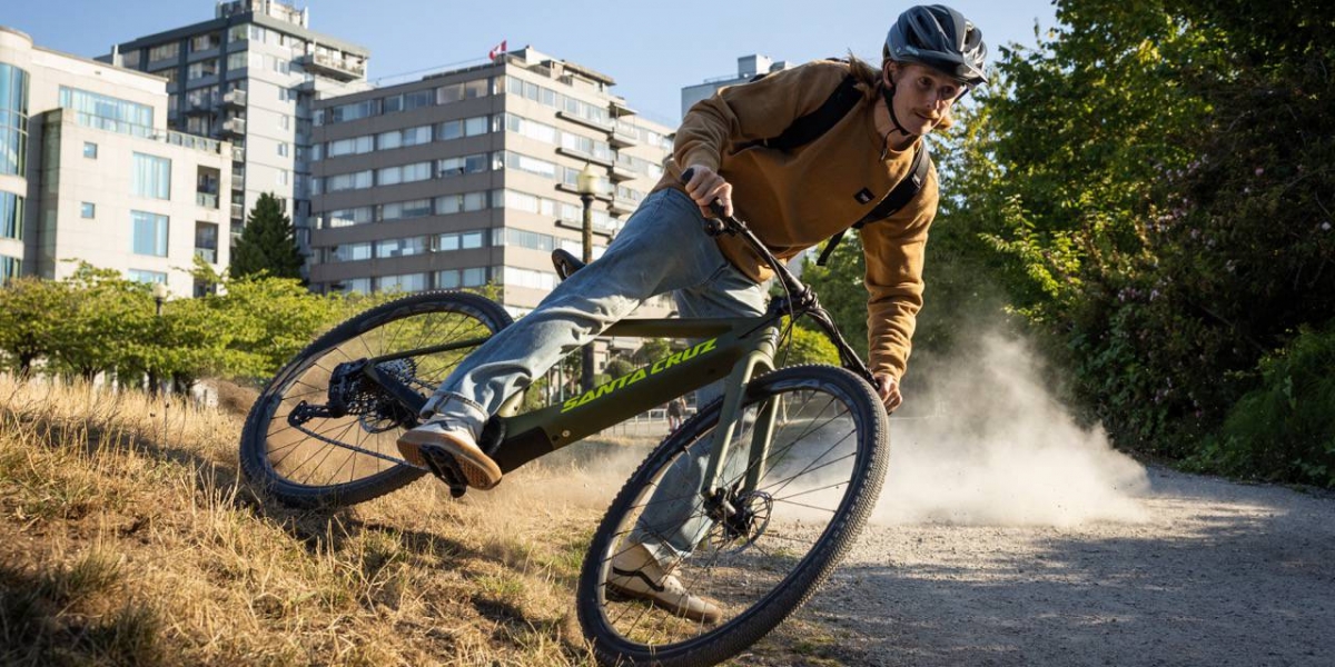 Santa Cruz Skitch:13.6公斤碳纖維車架、45公里輔助、100公里續航的電動自行車!