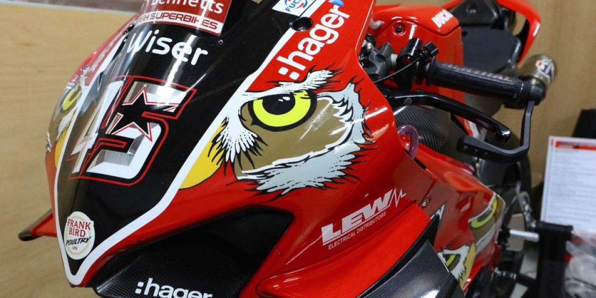 賣車成為顯學?Scott Redding 2019年比賽車Panigale V4公開發售!