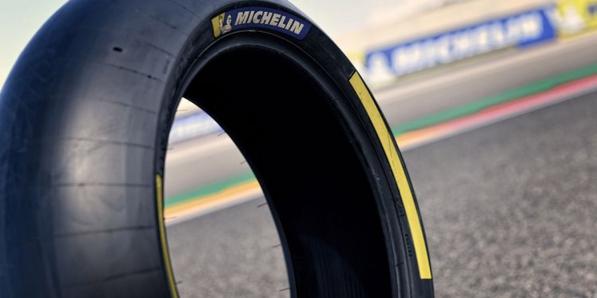 會是驚喜,還是驚嚇?MICHELIN在Misano分站帶來全新不對稱配方前輪。