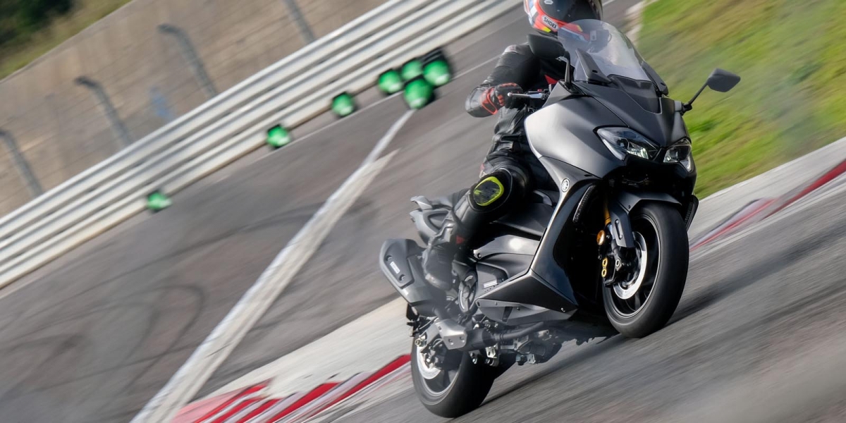 YAMAHA歐洲高層:兩年內不會有越野TMAX。HONDA X-ADV繼續獨佔市場