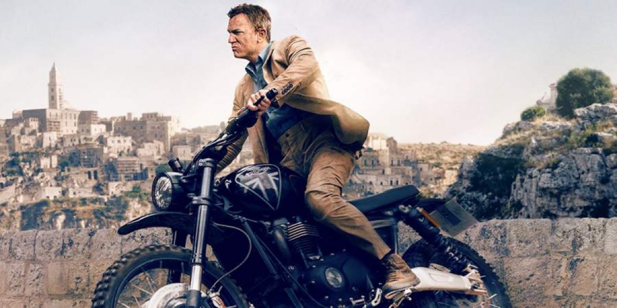 狂灑32,000公升可樂?「007:生死交戰」飛車幕後祕辛曝光!