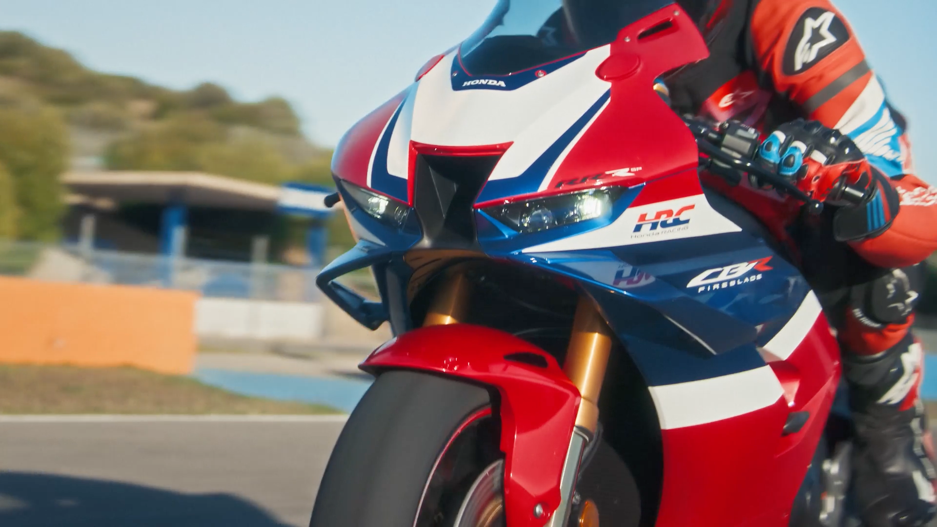 2024 Honda CBR1000RR-R換上參考RC213V的整流罩空力套件設計