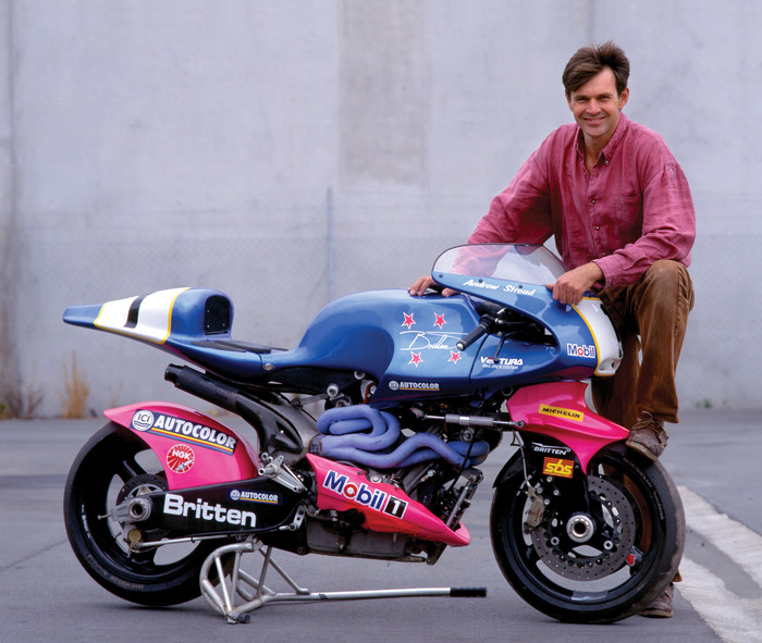 紐西蘭人John Britten 與他一手打造的BRITTEN V1000