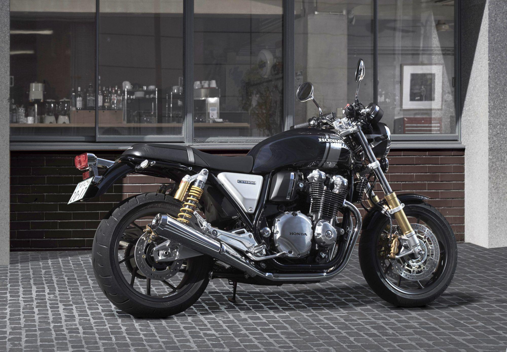 以原有的CB1100EX為框架,進行配備升級的CB1100RS成為HONDA新世代復古車的重頭戲