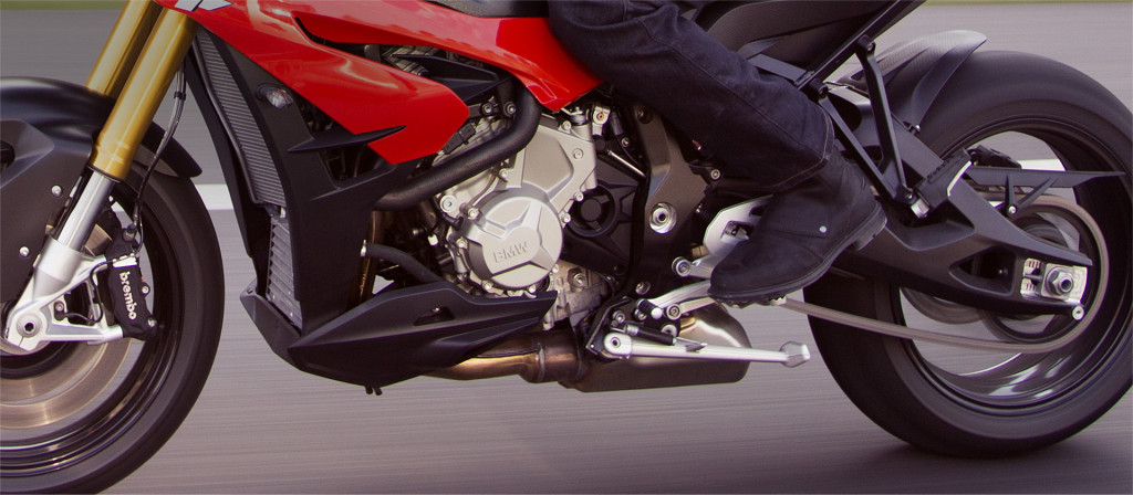 全新改款的S1000 XR估計會優於現行版本的165hp馬力
