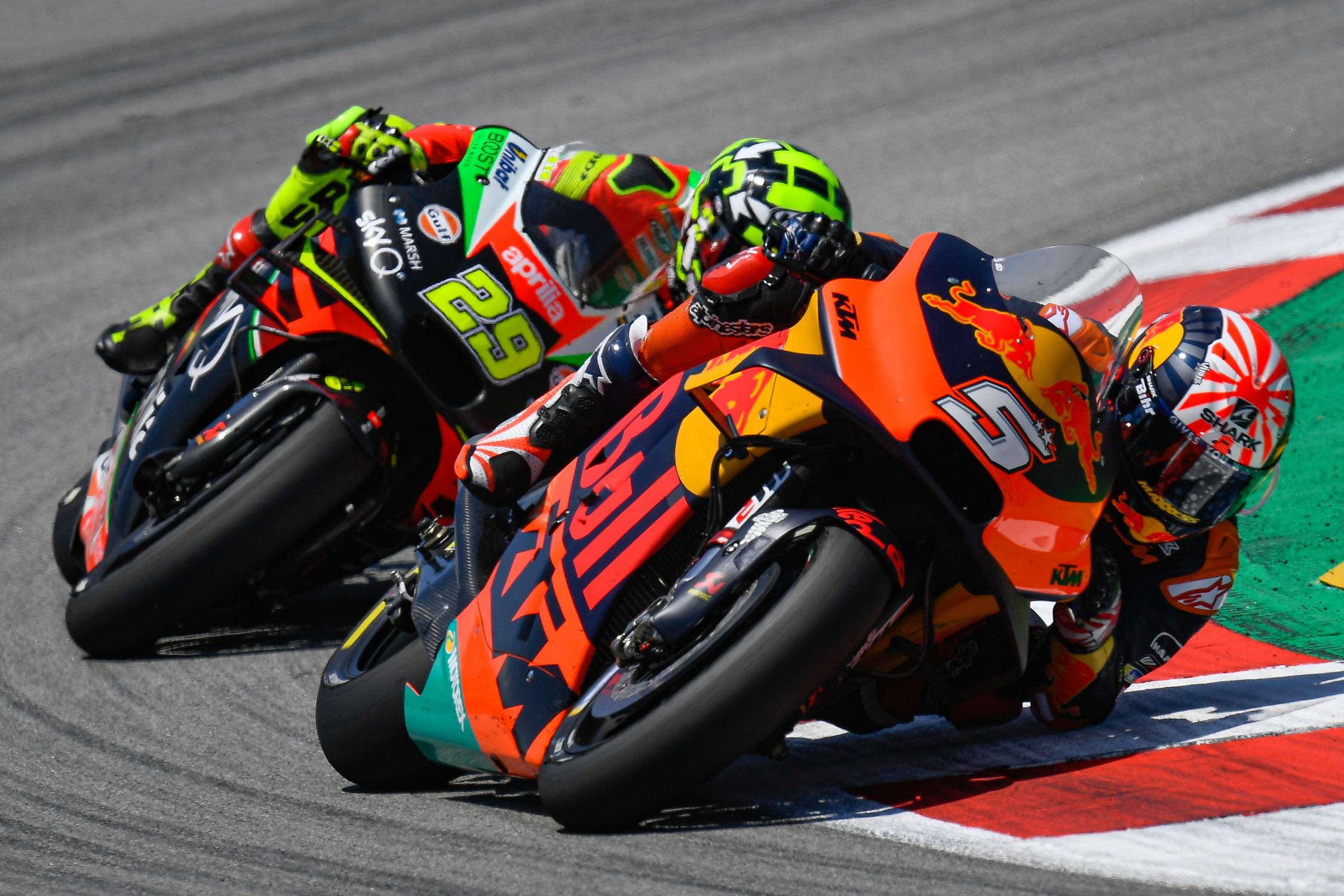 目前APRILIA還是要努力追上KTM的腳步