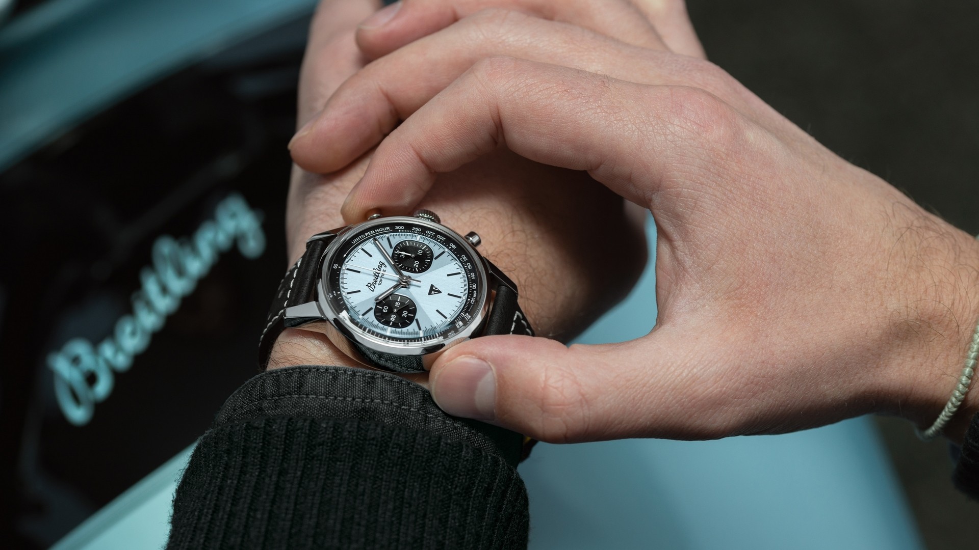 大尺寸蘑菇造型按鈕讓使用者操作更方便