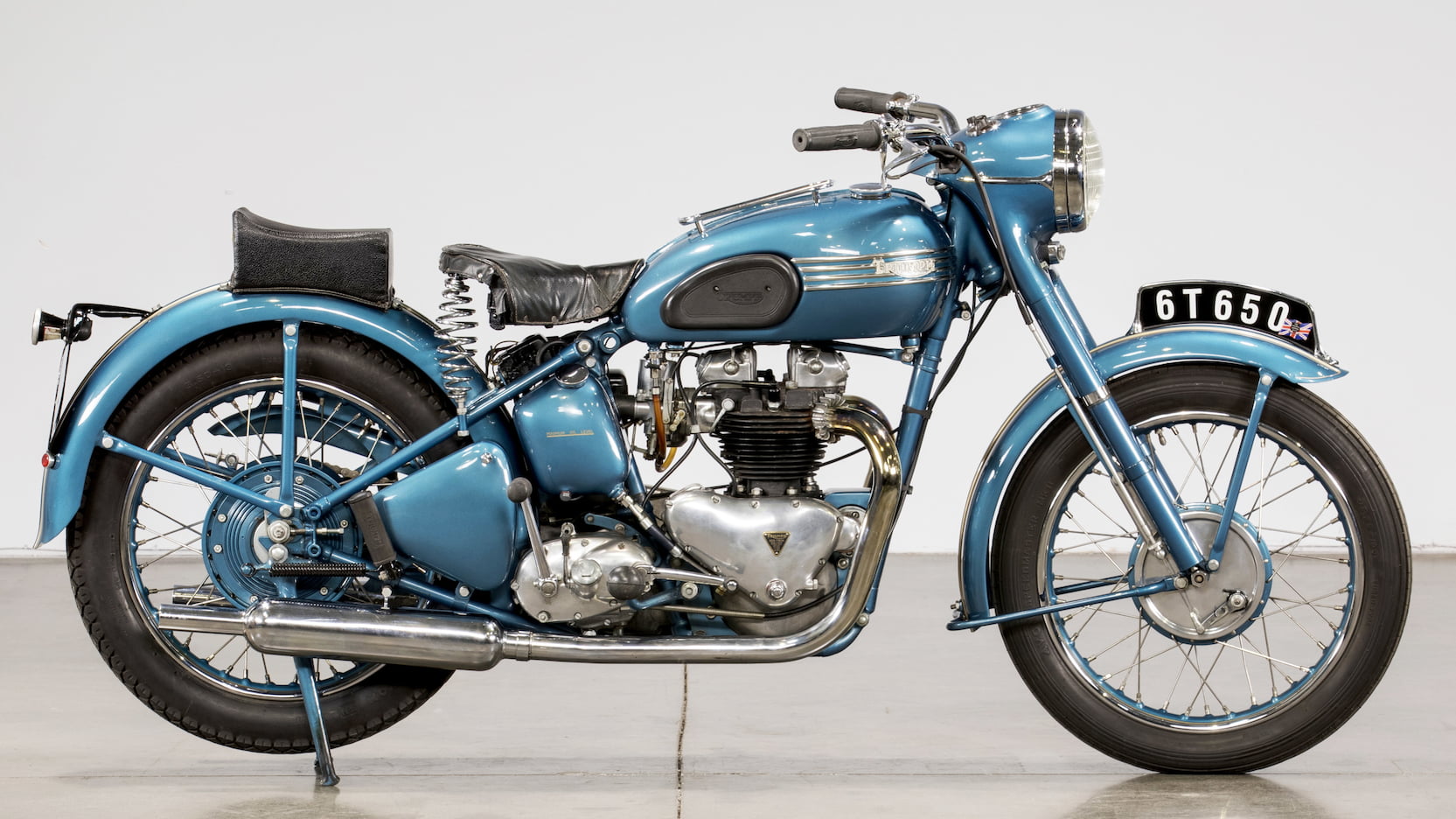 1951年Thunderbird 6T(圖片取自網路)