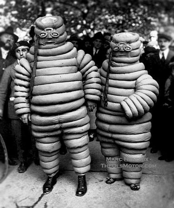 1893年的米其林寶寶。樣子還蠻恐怖的