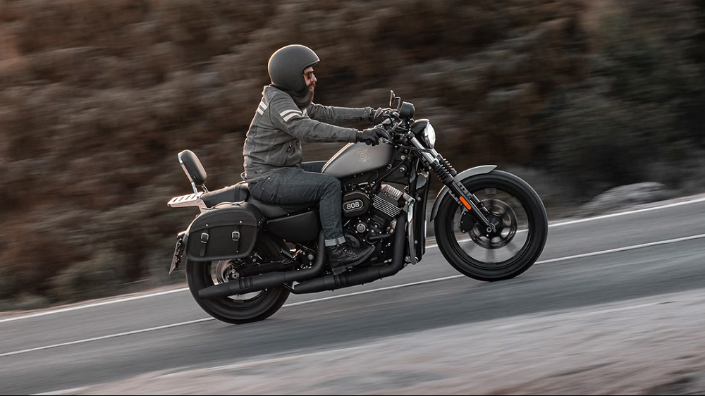 中國香帥重機最近在歐洲市場推出Mitt 808