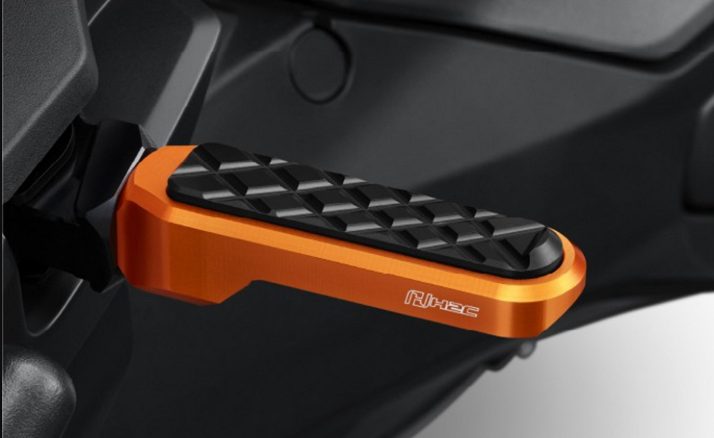 H2C是泰國Honda官方指定改裝品牌,過去推出了許多不同合作車款