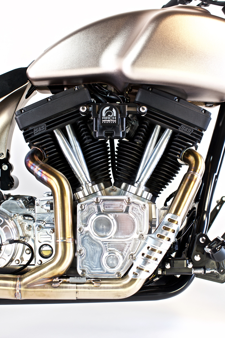 2032cc S&S Cycle V-Twin引擎