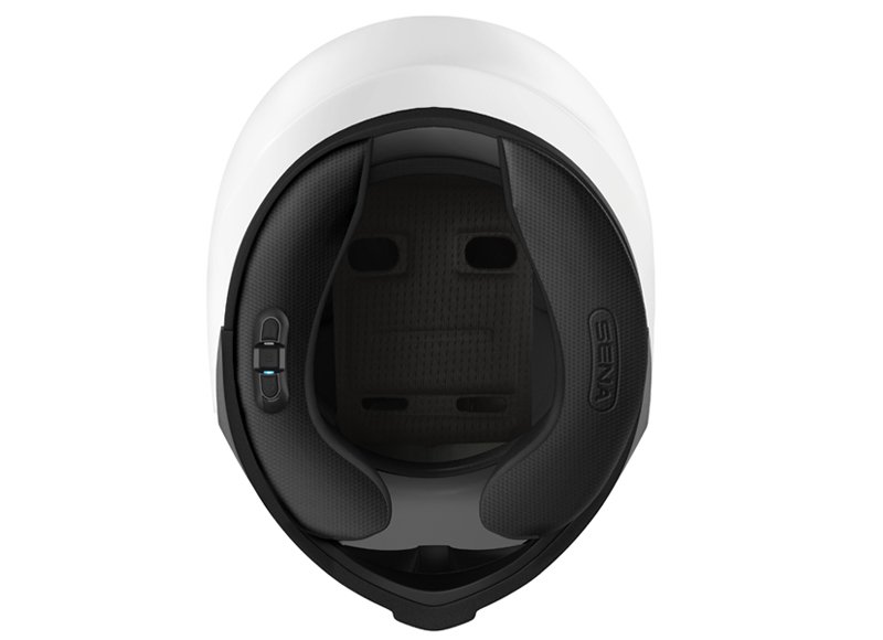 安裝後就像一般安全帽，目視看不見任何外加設備，十分清爽