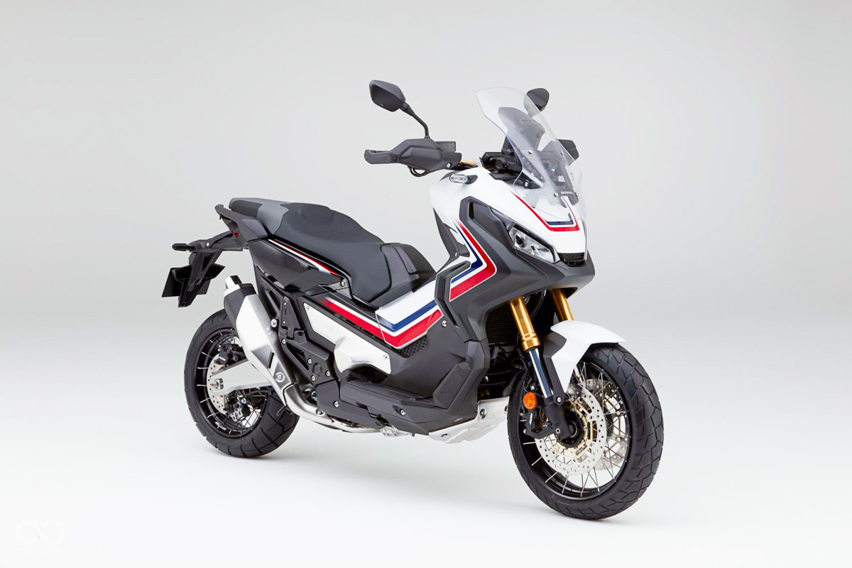 2017 X-ADV珍珠白配色