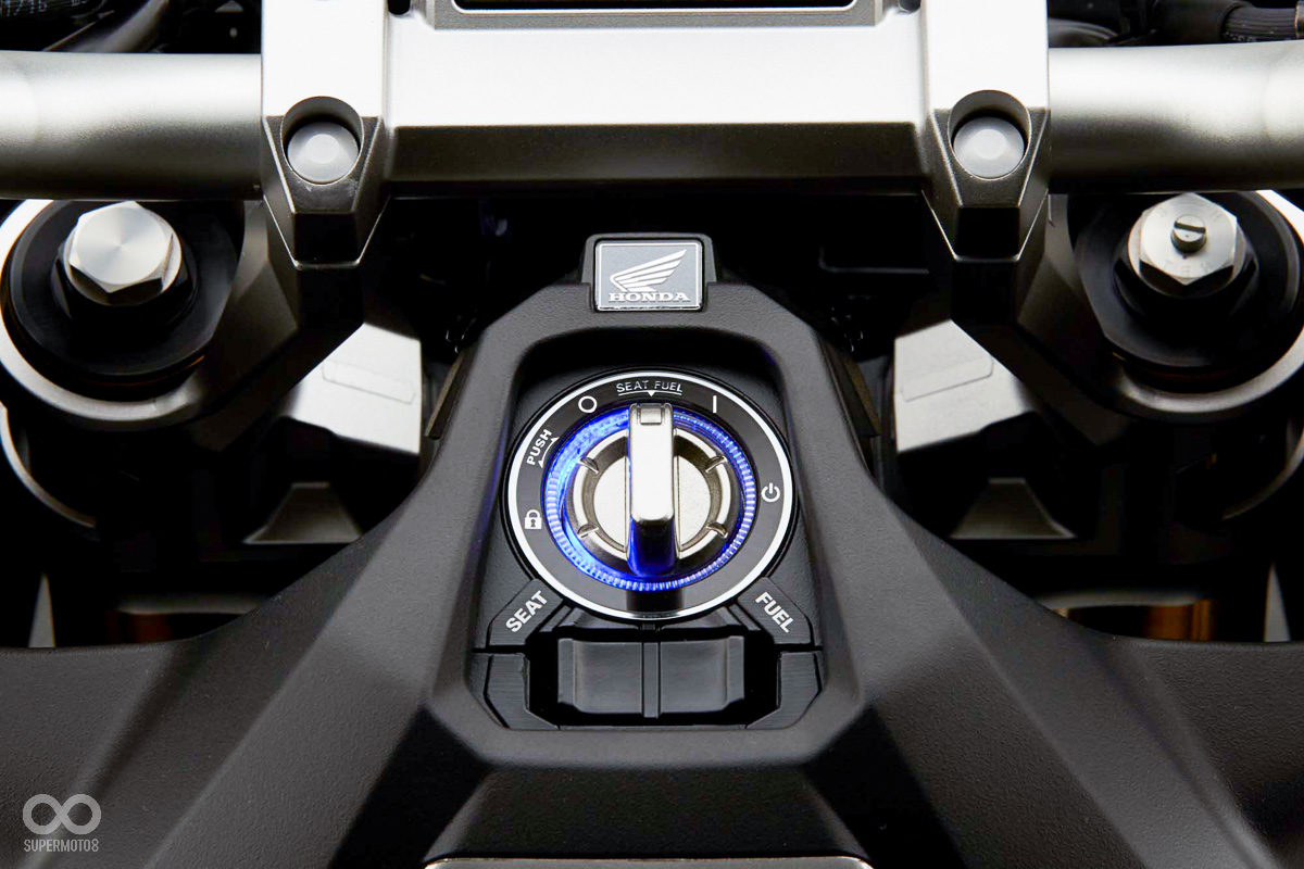 Keyless免鑰匙啟動、開車相、油箱，一手稿定