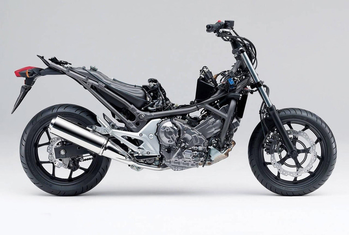 成本與產品穩定度考量下，使用NC700系列作為車身與引擎可能性不小