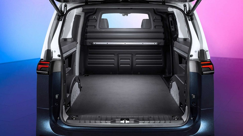 ID. Buzz Cargo專為商務載貨需求打造而成,座位後方的載物供空間十分龐大